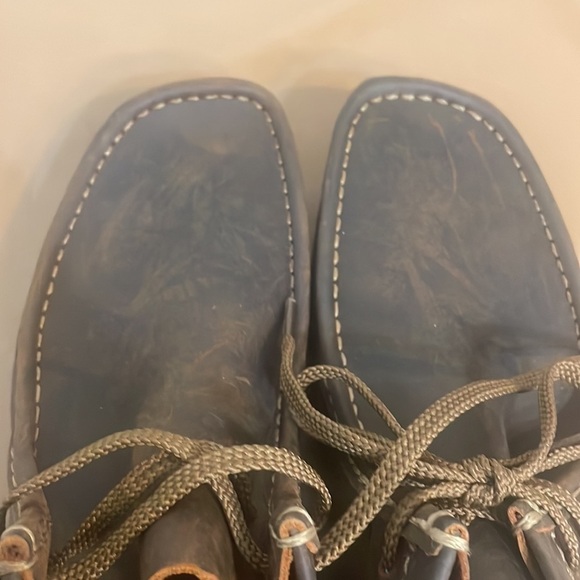 Clarks Men’s wallabee shacre boot beeswax brown lace up shoe Size 10.5